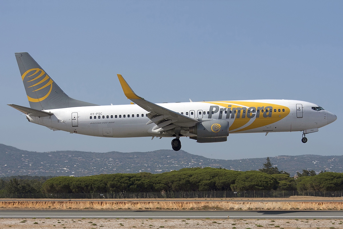 primera air, stranded, europe, flying, budget airline, discount airline, stranded passenger