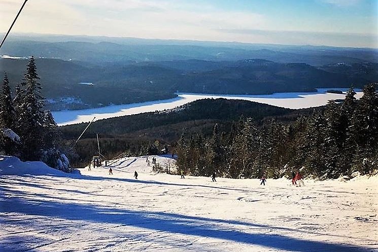 Best New England Ski Resorts For Weekend Getaways Fit Fashion Traveler