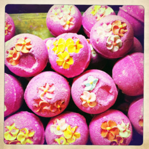 bath bomb; lush; travel guide; luxury travel